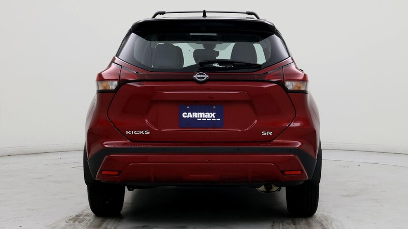 2023 Nissan Kicks SR 6