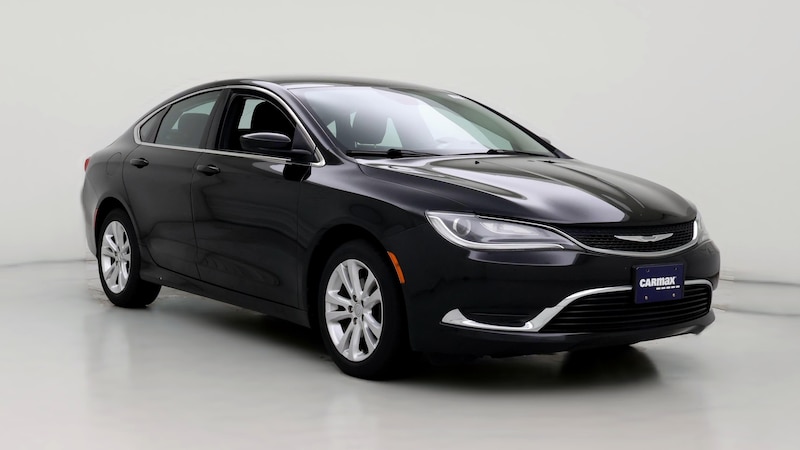 2016 Chrysler 200 Limited Hero Image