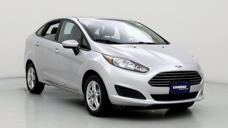 2017 Ford Fiesta SE Hero Image