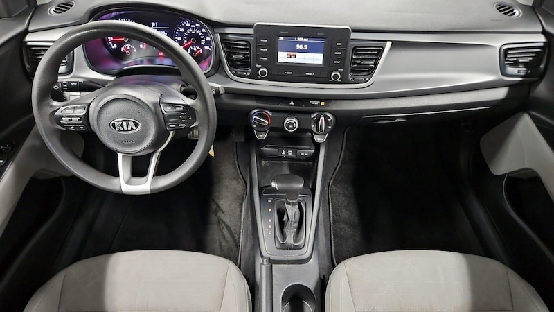 2018 Kia Rio S 9