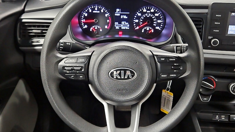 2018 Kia Rio S 10