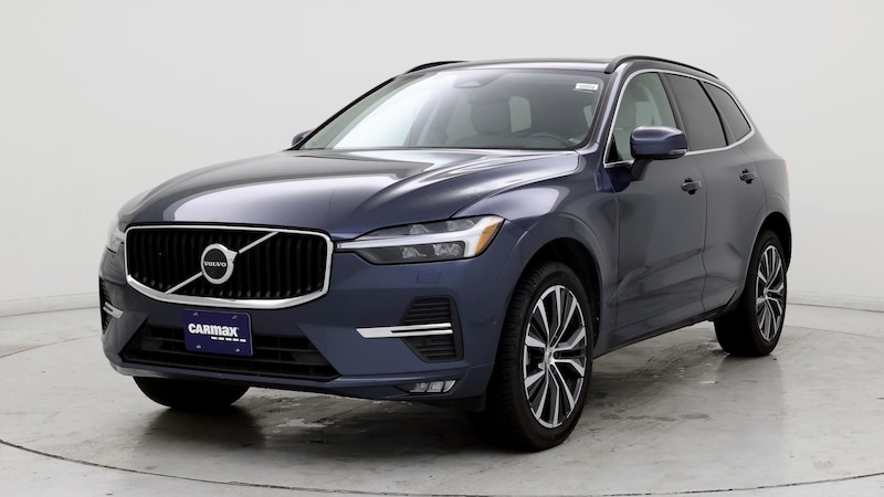 2022 Volvo XC60 B5 Momentum 4