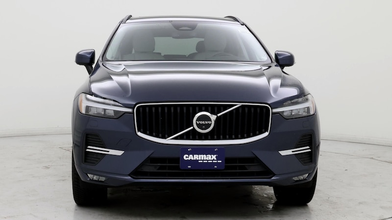 2022 Volvo XC60 B5 Momentum 5