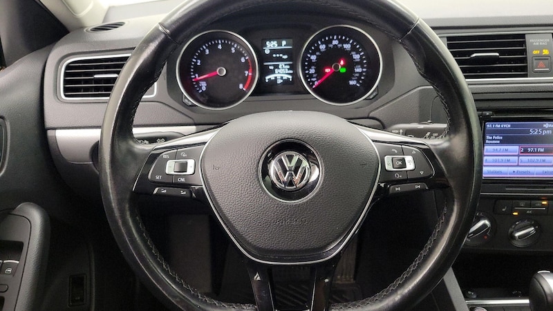 2015 Volkswagen Jetta SE 10