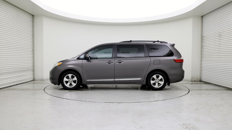 2015 Toyota Sienna LE 3