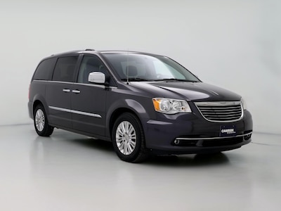 2016 Chrysler Town & Country  -
                Dayton, OH