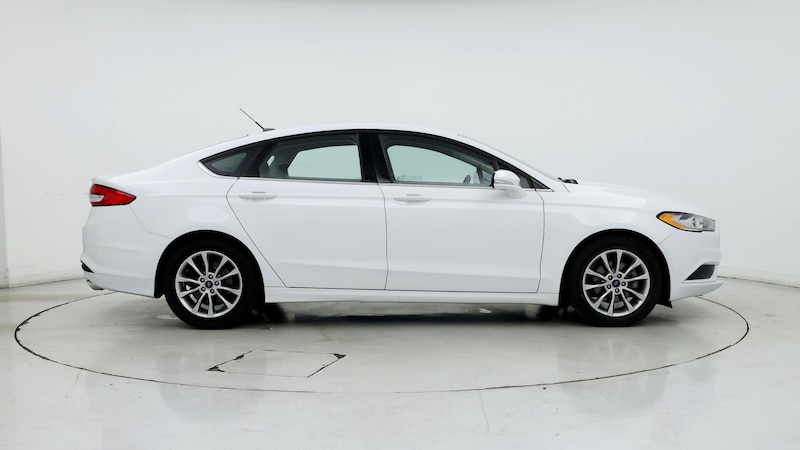 2017 Ford Fusion SE 7