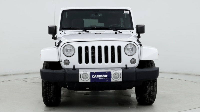 2015 Jeep Wrangler Unlimited Sahara 5