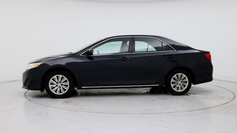 2014 Toyota Camry LE 3