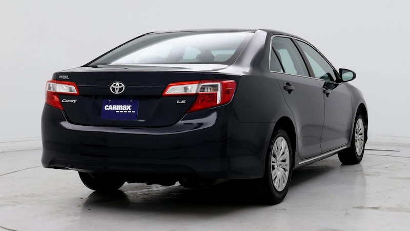 2014 Toyota Camry LE 8