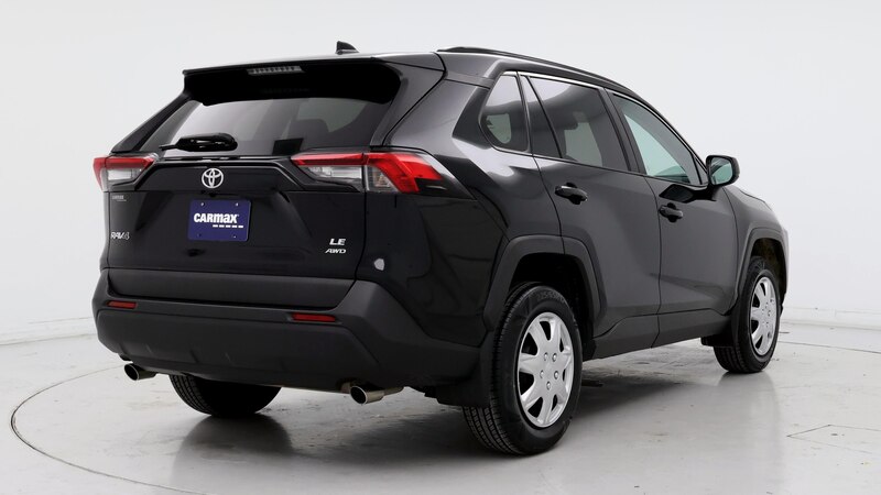 2019 Toyota RAV4 LE 8