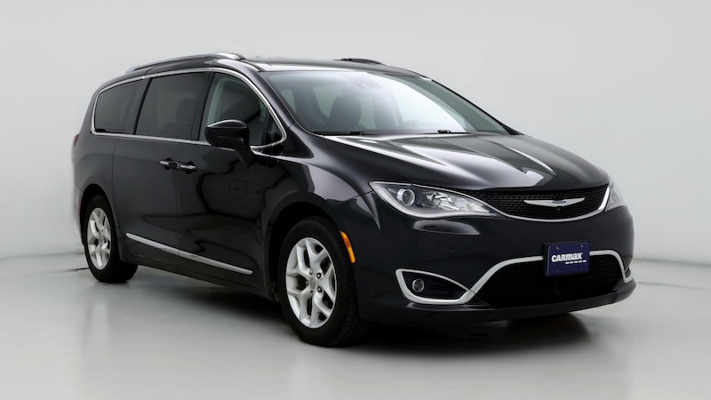 2018 Chrysler Pacifica  Hero Image