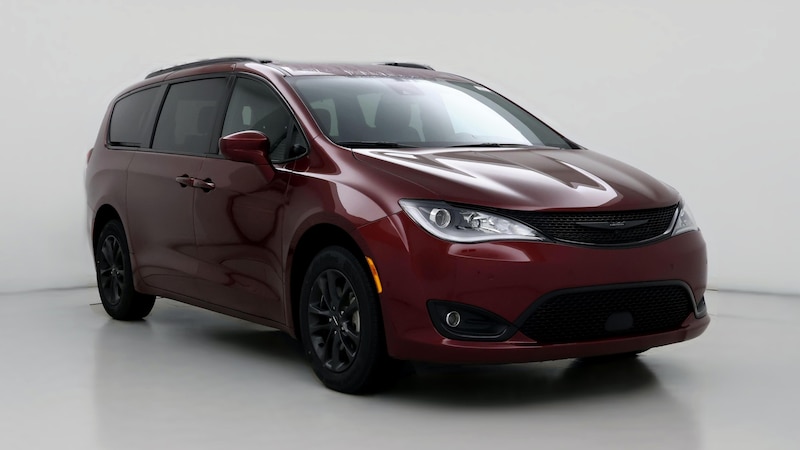 2020 Chrysler Pacifica Launch Edition Hero Image