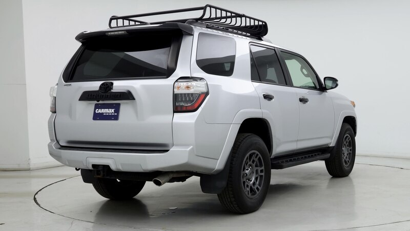 2020 Toyota 4Runner Venture 8