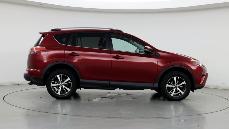 2018 Toyota RAV4 XLE 7