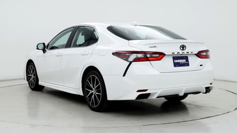 2023 Toyota Camry SE 2