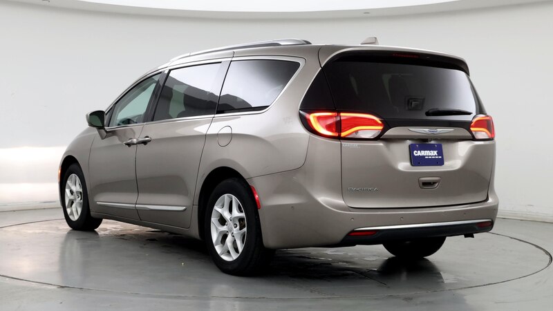 2018 Chrysler Pacifica  2