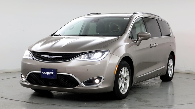 2018 Chrysler Pacifica  4