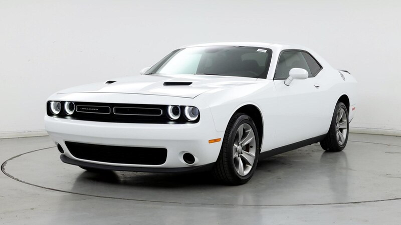 2016 Dodge Challenger SXT 4