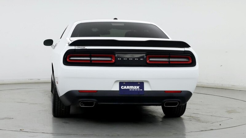 2016 Dodge Challenger SXT 6