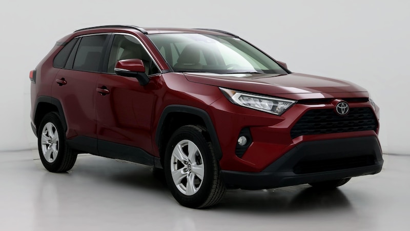 2021 Toyota RAV4 XLE Hero Image