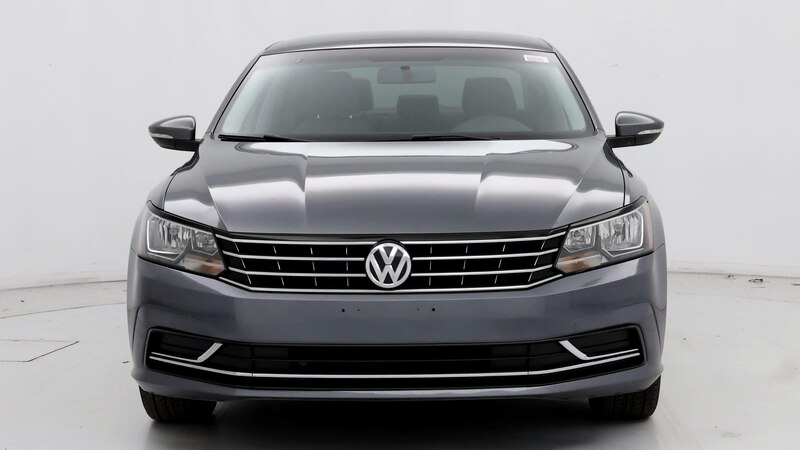 2016 Volkswagen Passat S 5