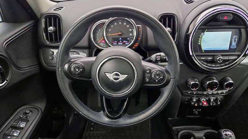 2017 MINI Cooper Countryman  10