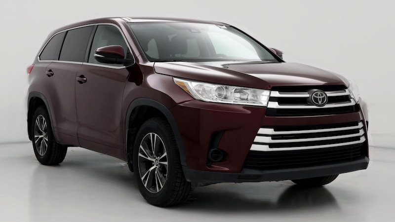 2018 Toyota Highlander LE Hero Image