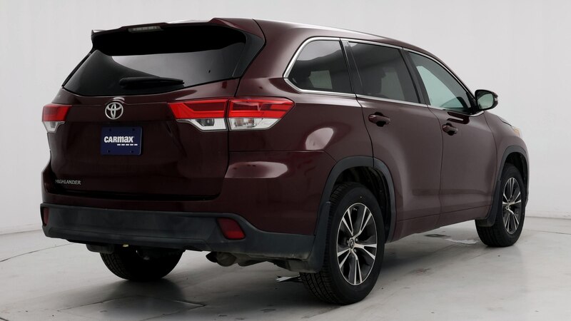 2018 Toyota Highlander LE 8