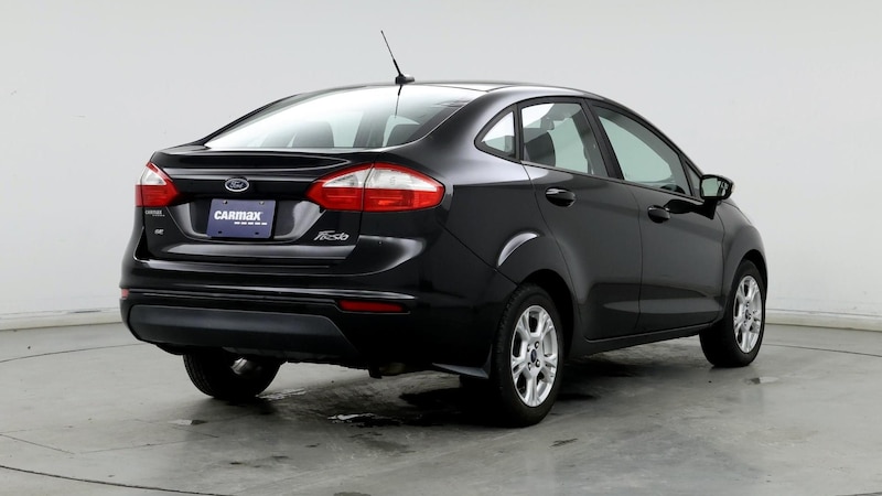 2014 Ford Fiesta SE 8