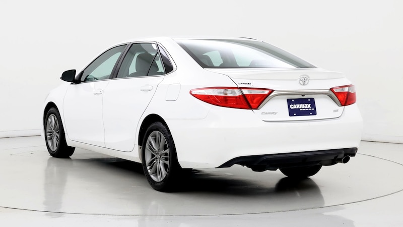 2016 Toyota Camry SE 2