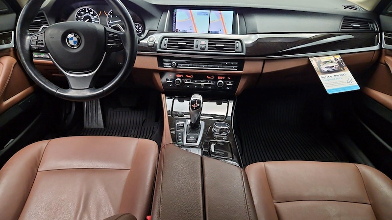 2016 BMW 5 Series 535xi 9