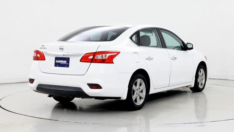 2017 Nissan Sentra S 8