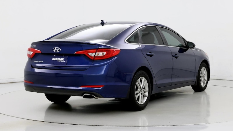 2015 Hyundai Sonata SE 8