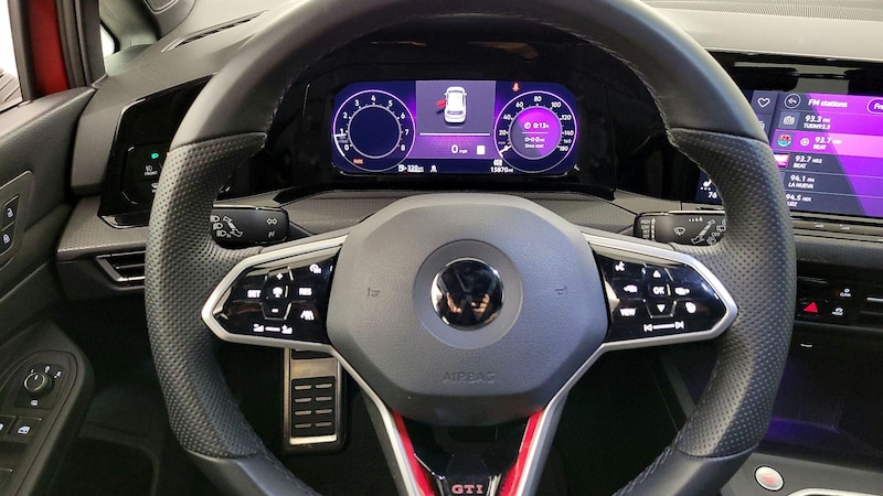 2022 Volkswagen Golf GTI SE 10