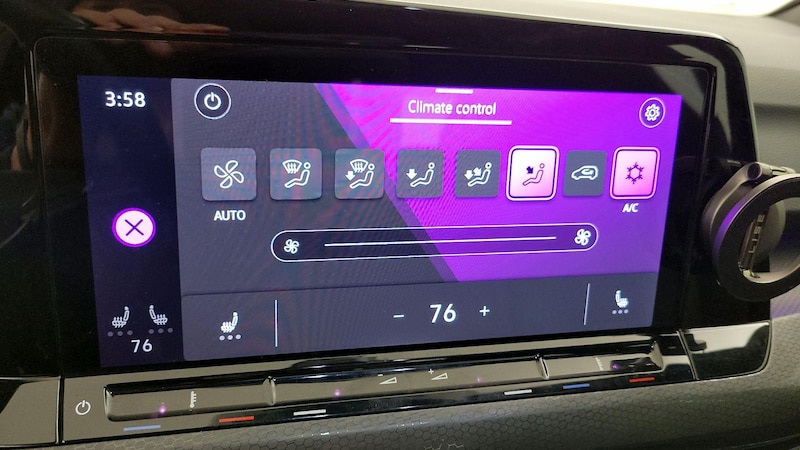 2022 Volkswagen Golf GTI SE 16