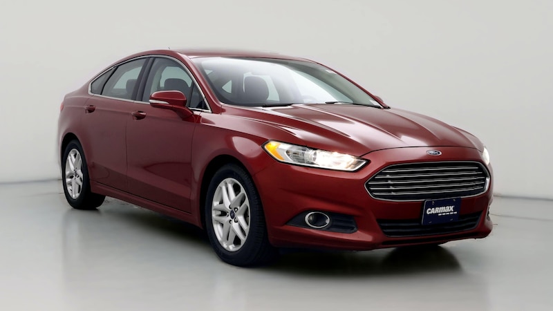 2013 Ford Fusion SE Hero Image