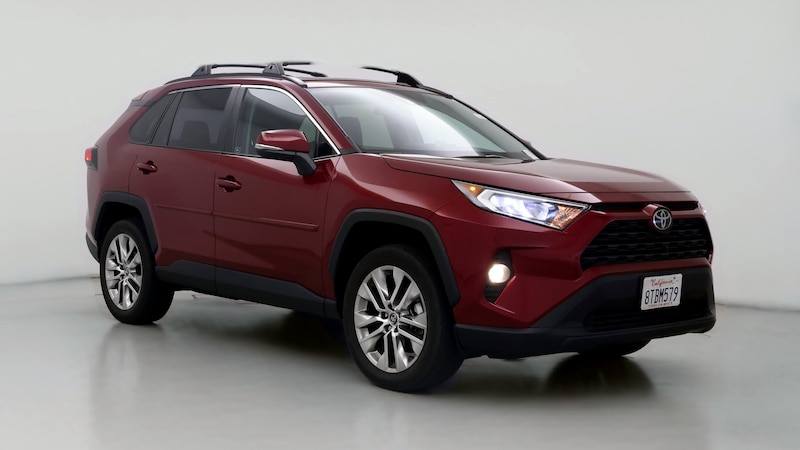 2020 Toyota RAV4 XLE Hero Image