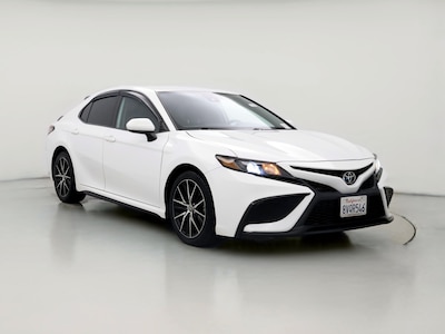 2021 Toyota Camry SE -
                Los Angeles, CA