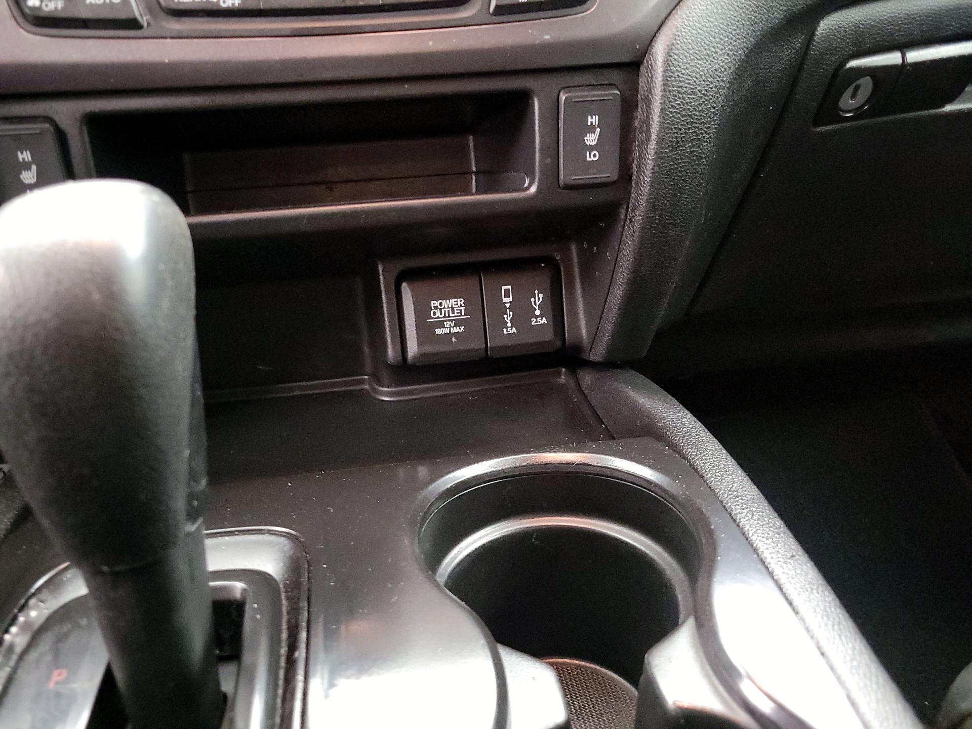 Thumbnail: 2017 Honda Pilot - 18