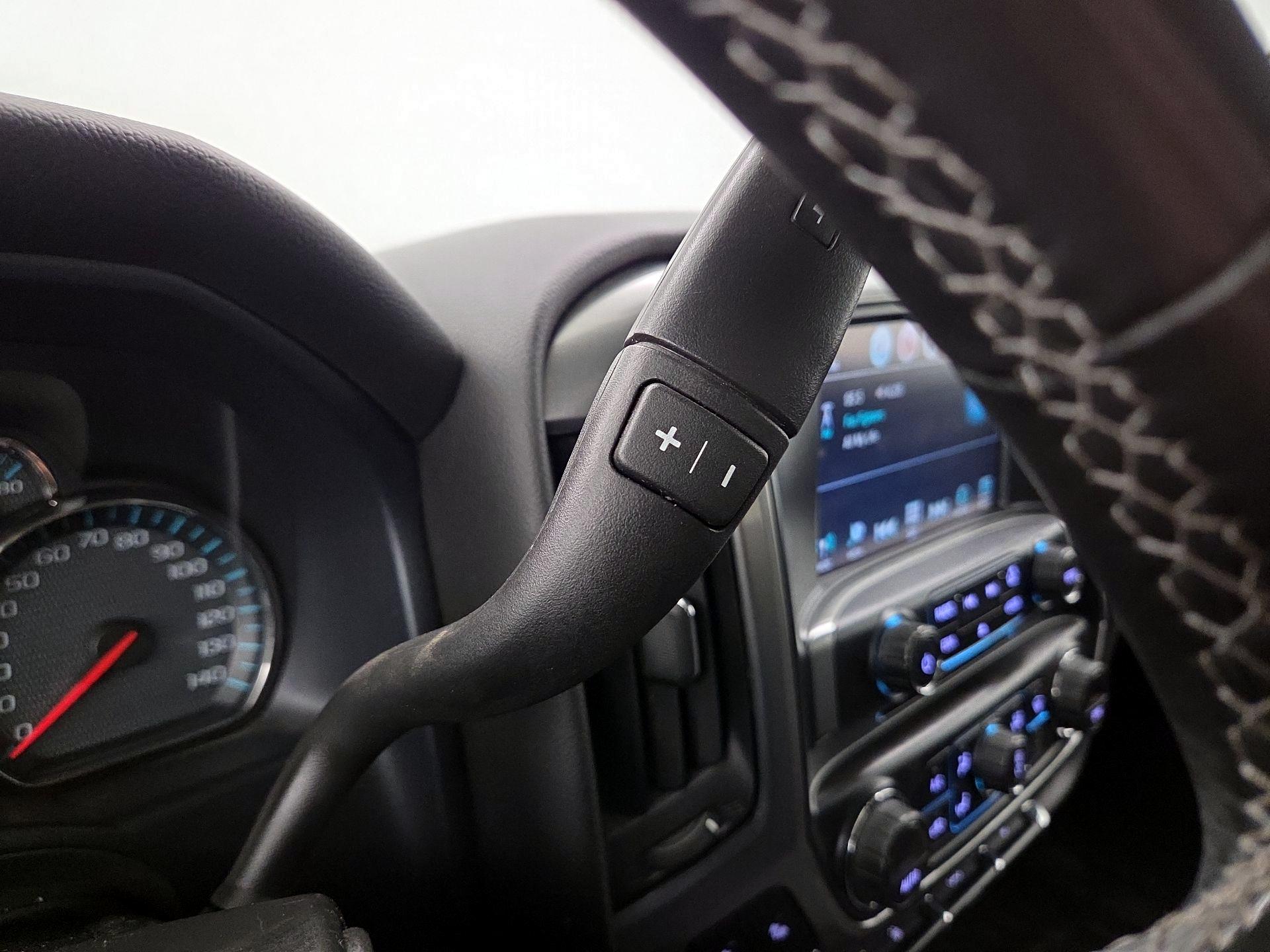 Thumbnail: 2017 Chevrolet Silverado 1500 - 17