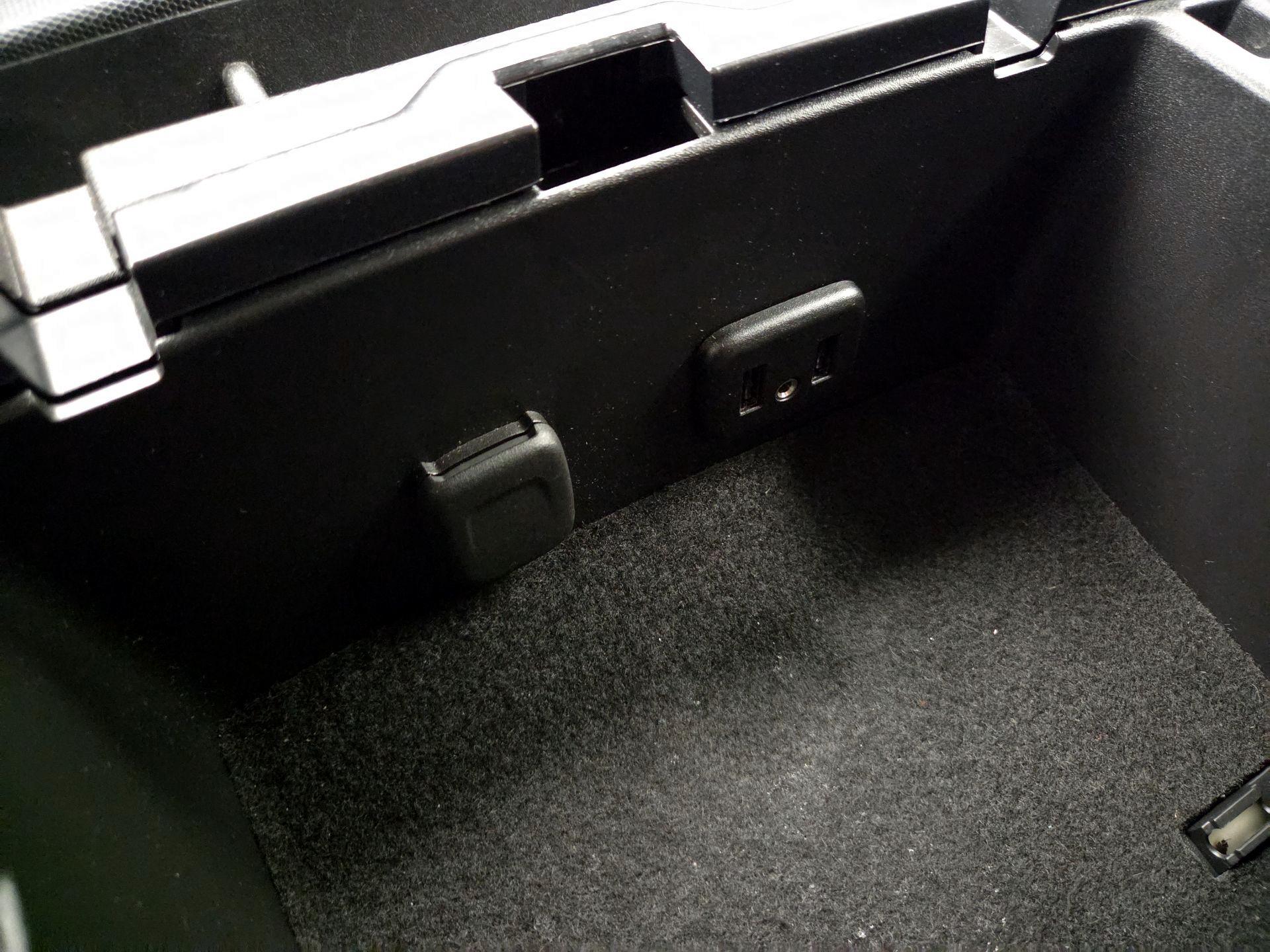 Thumbnail: 2017 Chevrolet Silverado 1500 - 18