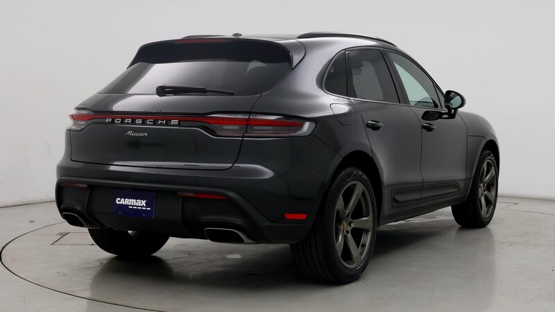 2022 Porsche Macan  8