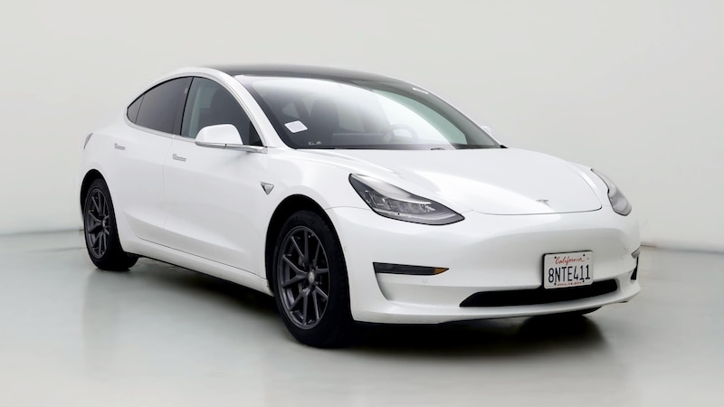 2020 Tesla Model 3 Standard Range Hero Image