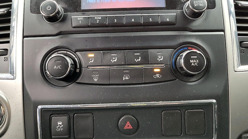 2017 Nissan Titan SV 15