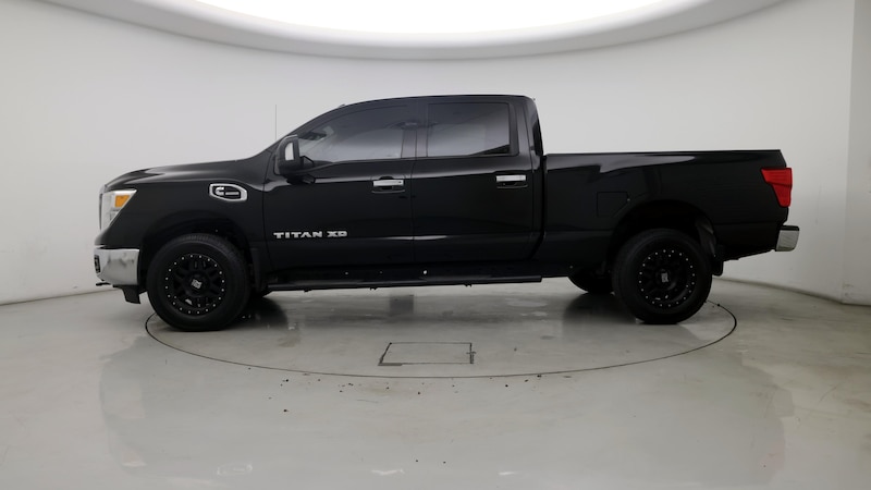 2017 Nissan Titan SV 3