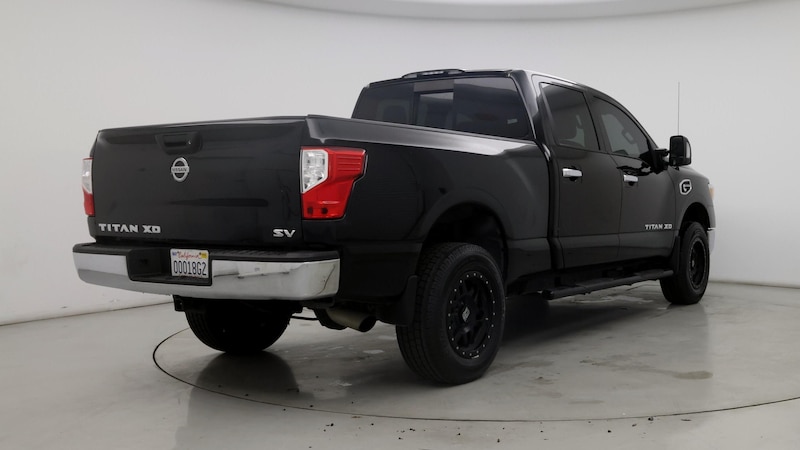 2017 Nissan Titan SV 8