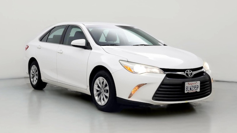 2015 Toyota Camry LE Hero Image