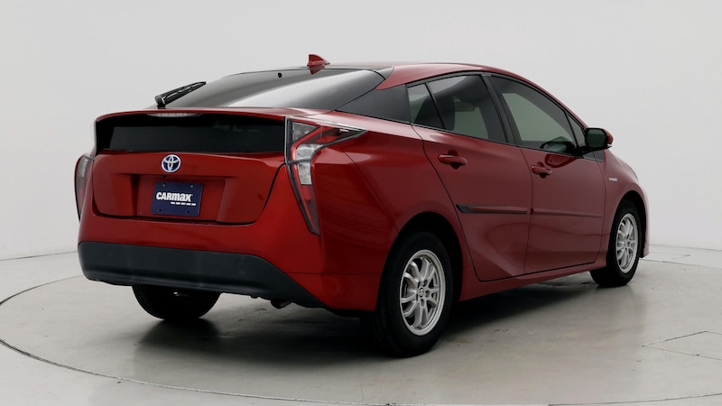 2017 Toyota Prius Four 8