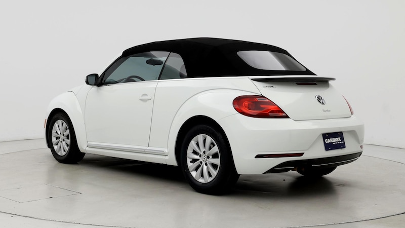 2018 Volkswagen Beetle SE 2